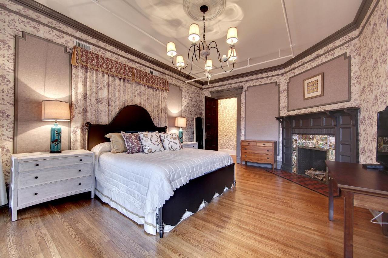 The New Victorian Mansion B&B Saint Paul Exterior photo
