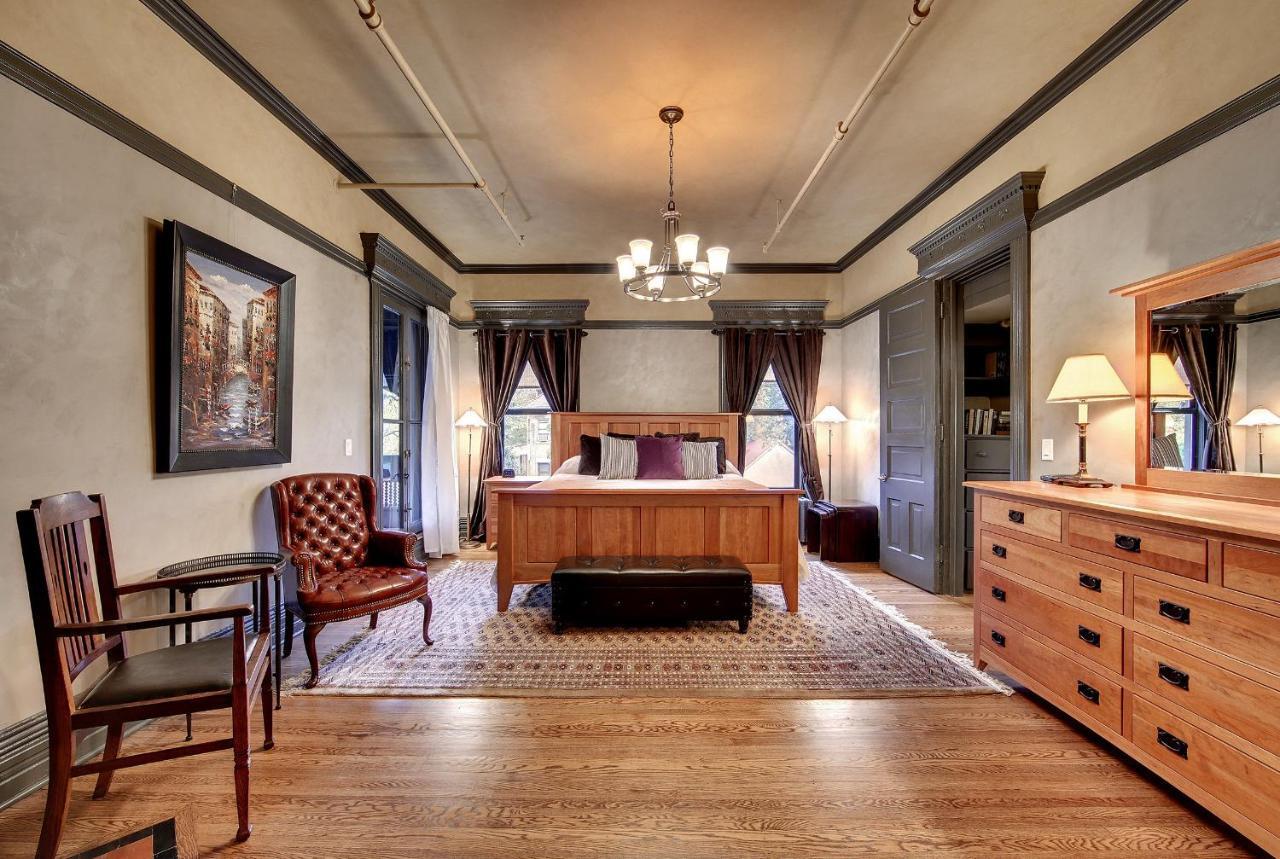 The New Victorian Mansion B&B Saint Paul Exterior photo